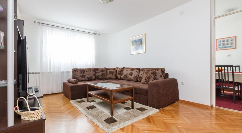 Comfortable Apartment Split Chambre photo