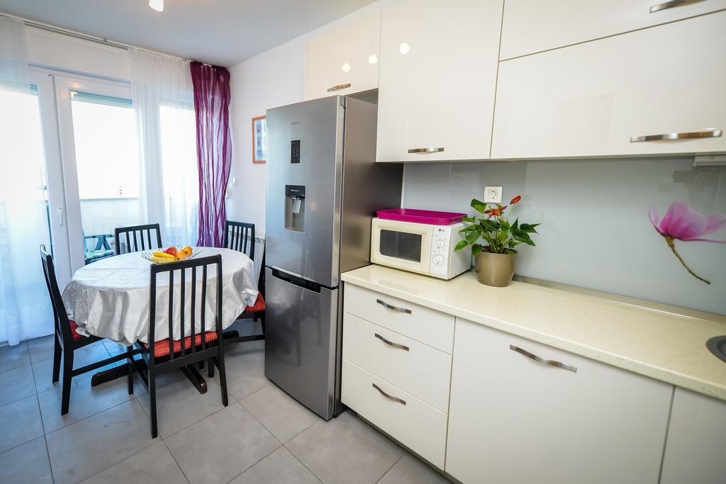 Comfortable Apartment Split Extérieur photo